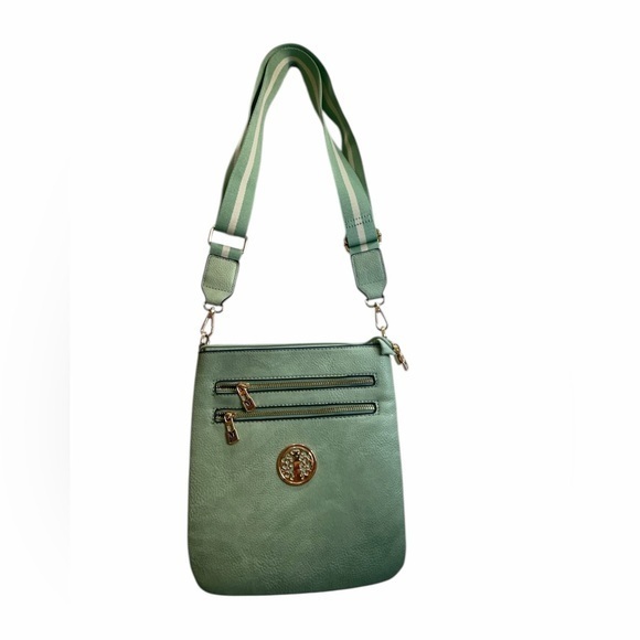 Montana West Handbags - Montana West Select Mint Green Vegan Leather Crossbody Bag